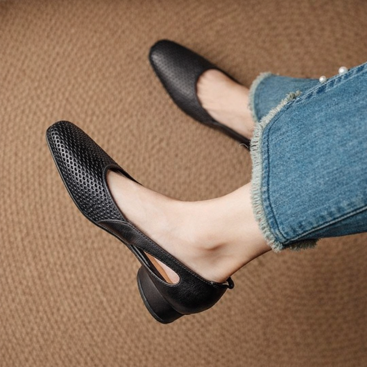 Lucia Slingback Pump