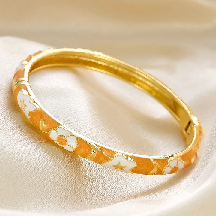Emery Floral Bracelet