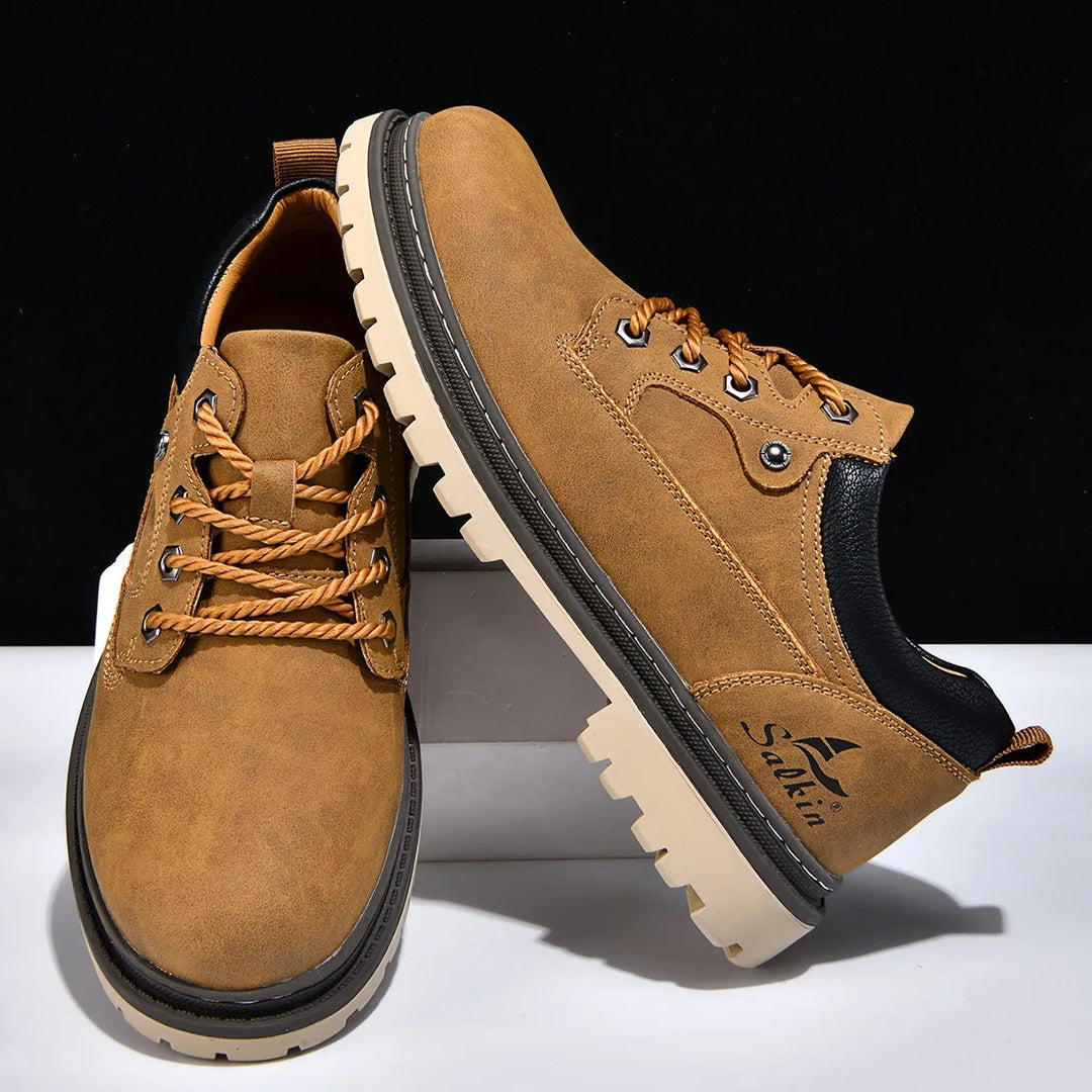 Colangelo Leather Lace-Up Shoe