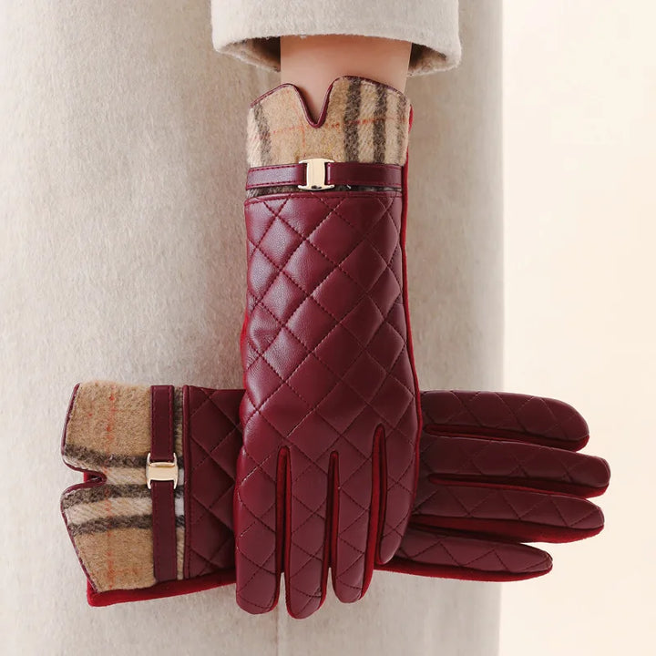 Scarlett Quilt Gloves